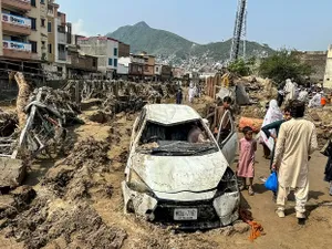 Inundații devastatoare, în Pakistan, Caşmirul indian şi Nepal. Peste 300 de oameni au murit - Foto: Profimedia Images