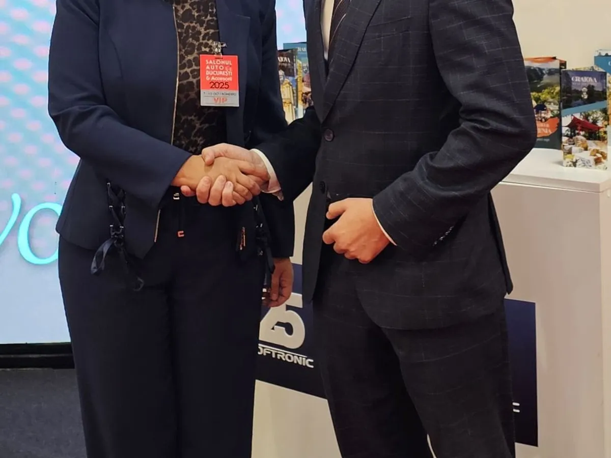Olguța Vasilescu și Sebastian Ghiță - Foto: FB