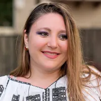 Diana Șoșoacă cere ajutorul serviciilor secrete.  Foto Facebook, Diana Șoșoacă