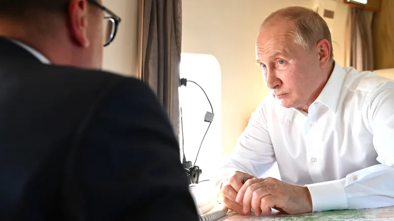 Parlamentarii ruși propun recunoașterea estului Ucrainei controlat de rebeli ca fiind independent/FOTO: kremlin.ru