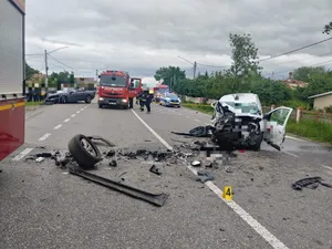 Accident cu 6 victime pe E85. Unul dintre șoferi a intrat cu mașina pe contrasens Foto: ISU Neamț