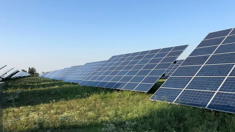 Ploaia devine rivalul panourilor fotovoltaice