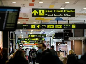 Sistemul de aer condiționat al Aeroportului Otopeni a picat. Călătorii fac „saună” gratis - Foto: INQUAM Photos / Goerge Călin