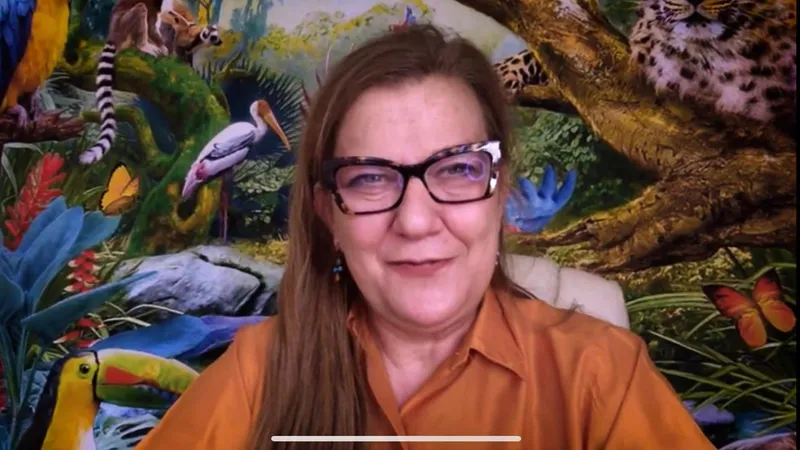 Ada Solomon, producătoarea filmului „Babardeală cu bucluc sau porno balamuc”/FOTO: YouTube (captură)