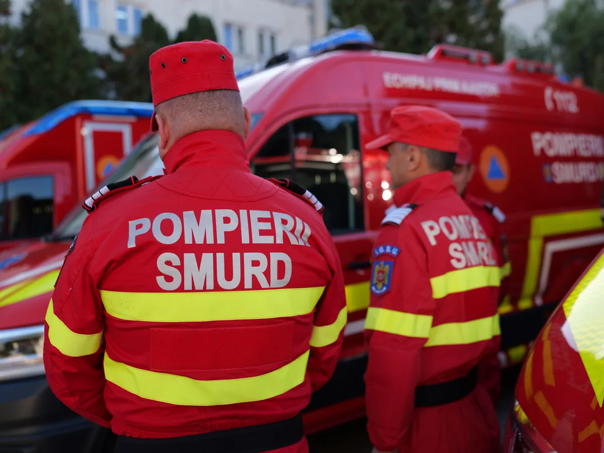 Timiş: Doi muncitori au căzut de pe o schelă; unul a decedat, celălalt - transportat la spital în stare gravă