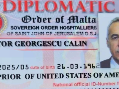 Documentul găsit la perchezițiile de la Călin Georgescu: o „legitimație diplomatică” a Ordinului de Malta - Foto: Digi24