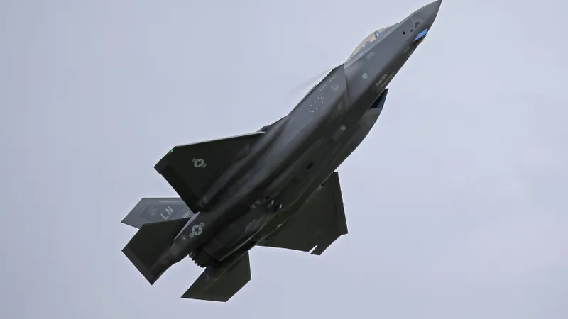 Cu avioanele F-35 din România, NATO asigură Flancul estic - Foto: Profimedia Images (imagine cu caracter ilustrativ)