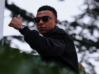 Surpriză de proporții! Kylian Mbappe semnează și vrea să-i calce pe urme unui sportiv legendar