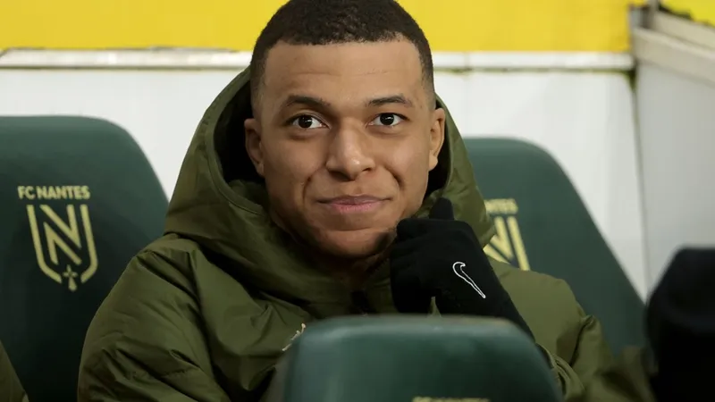 Ce sumă enormă primește Kylian Mbappe după transferul său la Real Madrid Foto: profimediaimages.ro