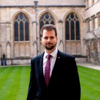 Dr. Ștefan Dascălu este cercetător român la Universitatea Oxford din Marea Britanie Foto: captură gândul.ro