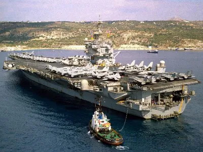 US Navy își dezmembrează primul portavion cu propulsie nucleară din lume. Costul, 536.750.000$  - Foto: Profimedia Images