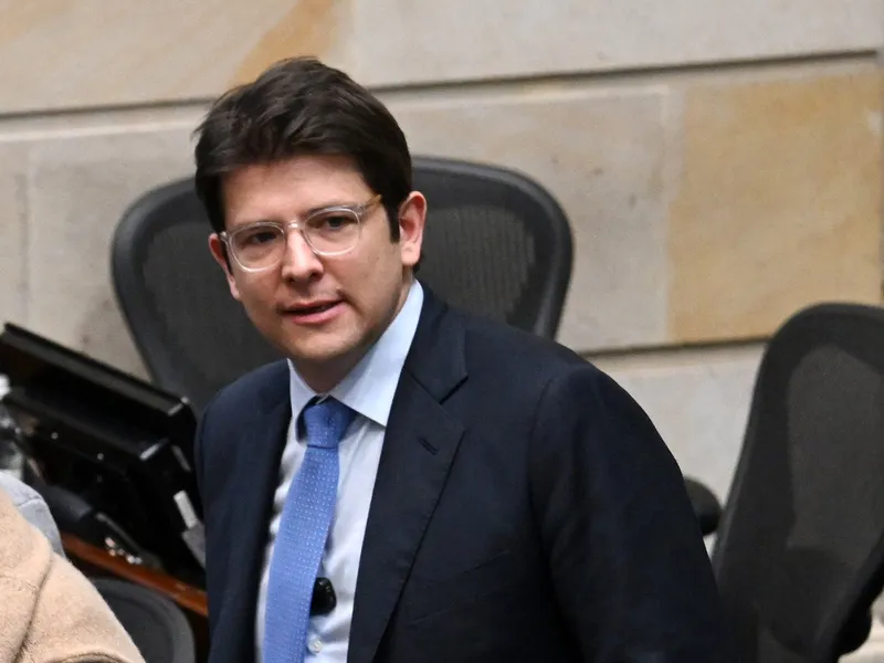 Senatorul conservator Miguel Uribe, candidat la președinția Columbiei la alegerile din mai 2026, este în stare critică după ce a fost împușcat în cap sâmbătă, la Bogota Foto: profimediaimages.ro