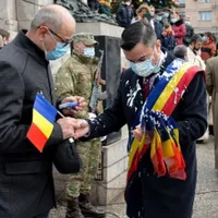Chirica, "pictat" cu iaurt/FOTO: ziaruldeiasi.ro
