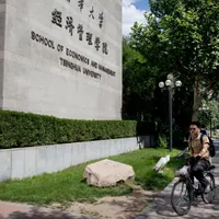 Student în China/FOTO: hotrnews.ro