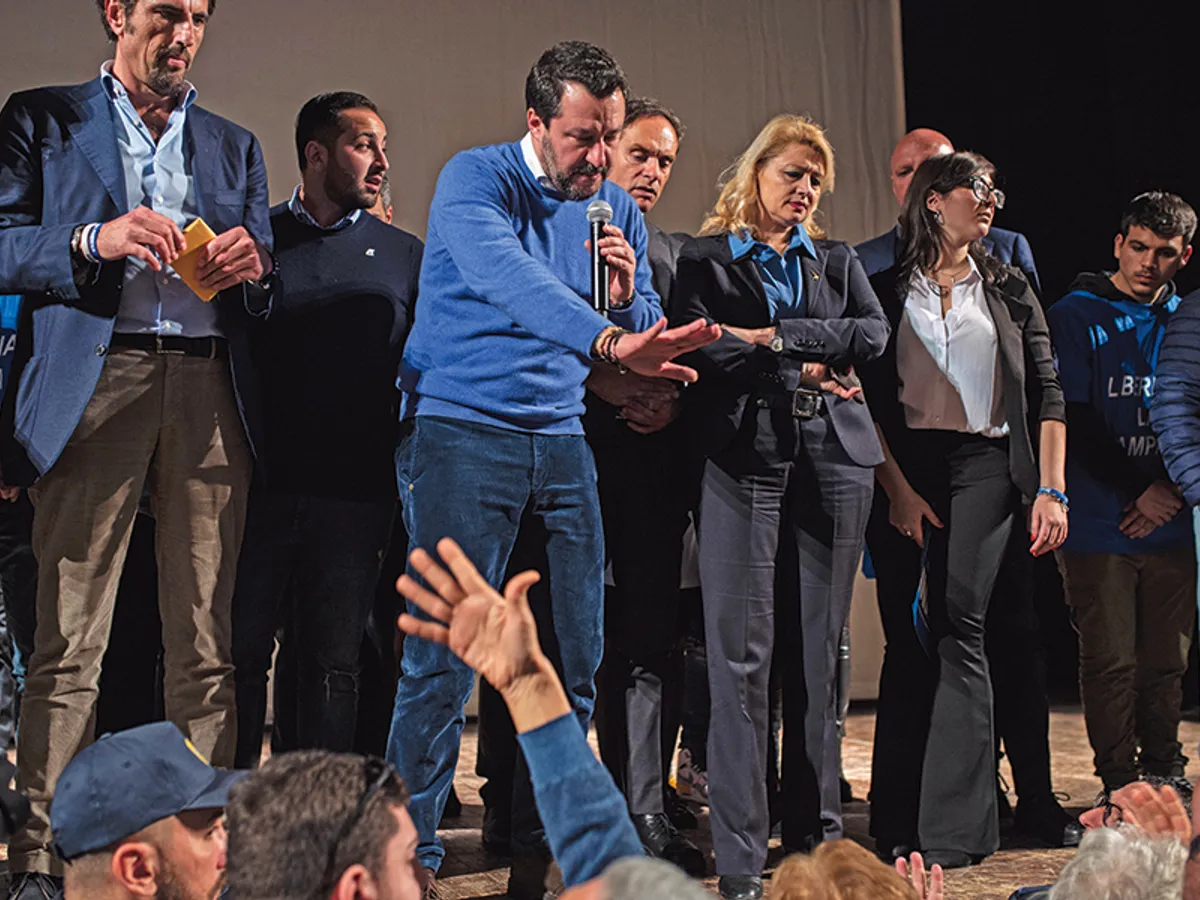Liderul Ligii, Matteo Salvini, oferă o soluție rudimentară la criza de pe piața forței de muncă: închiderea granițelor - Foto: Getty Images