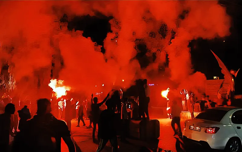 Teheranul fierbe. Oamenii au ieșit &icirc;n masă pe străzile Capitalei - Foto: Profimedia Images