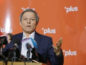 Cioloș nu vrea să conducă partidul pe care tocmai l-a înființat. USR este fărâmițat de mult timp / Inquam