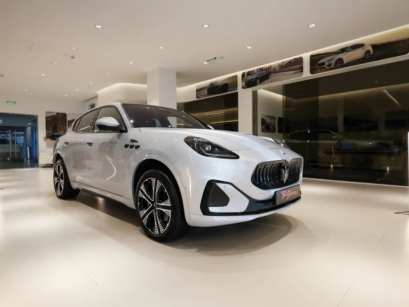 Grecale Folgore, primul SUV electric Maserati: 557 de cai, autonomie de 501 km și 122.000 € - Foto: Dragoș Savu