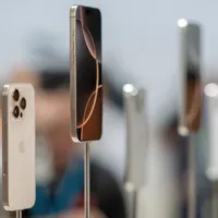 iPhone16 a fost lansat. Are o autonomie mai mare și mai multe butoane, inclusiv pentru camera foto foto: Profimedia Images (fotografie cu caracter ilustrativ)
