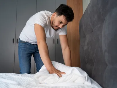 Motivul pentru care trebuie să pui frunze de dafin pe calorifer și sub pernă. Trebuie schimbate la câteva zile - Foto: Freepik (Imagine cu rol ilustrativ)