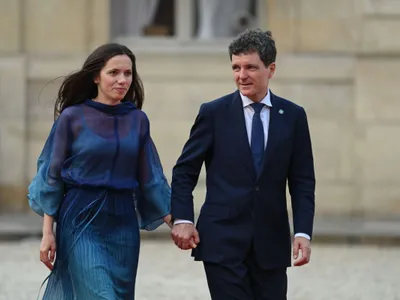 Preşedintele Nicuşor Dan şi partenera lui, Mirabela Grădinaru, la Palatul Élysée - Foto:  Profimedia Images