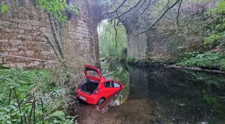 O tânără actriță a murit în vacanță. Iubitul a condus fără permis și a căzut cu mașina în râu. / Foto: ziarulromanesc.es