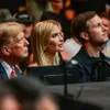 Donald Trump (stânga), fiica sa, Ivanka Trump (centru), și soțul acesteia, Jared Kushner Foto: profimediaimages.ro