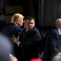 Trump le-a luat chirie agenților care-l păzeau/Foto: NBC
