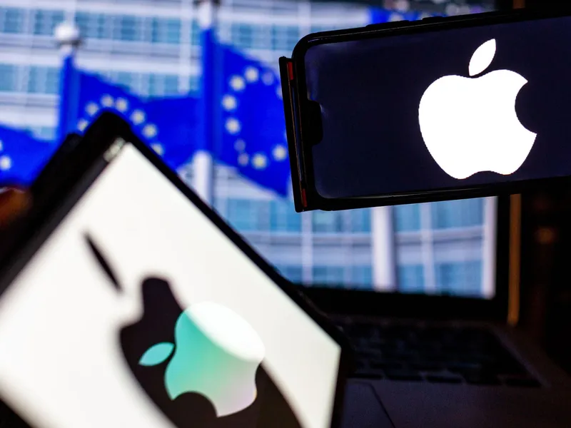Primele amenzi „digitale” UE, pentru 2 coloși americani. Apple – 500.000.000 €, Meta – 200.000.000 € - Foto: Profimedia Images (Imagine cu rol ilustrativ)