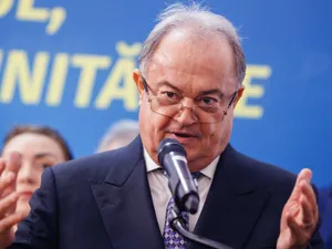 Vasile Blaga în conferinţă de presă - Foto: INQUAM PHOTOS/Cornel Putan