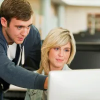 Chiriile au crescut și cu 33% față de 2022, studenții își caută coleg de cameră - Foto: Profimedia Images - Imagine cu rol ilustrativ
