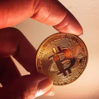 Bitcoin a atins un nou maxim istoric. Cu o singură „monedă” îți cumperi un apartament în Capitală - Foto: Profimedia images