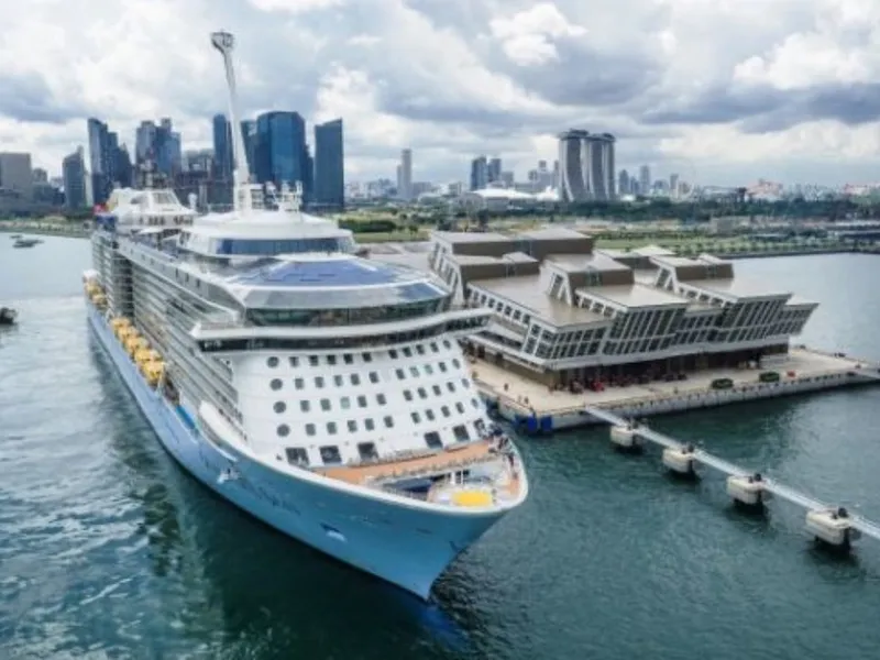 Nava Quantum of the Seas în Singapore / Foto: marineinsight.com