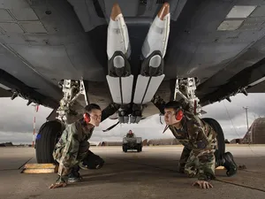 România cumpără din SUA bombe de aviație de mare precizie. Costă 84.000.000$ - FOTO: U.S. Air Force photo/Master Sgt. Lance Cheung