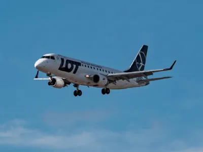 Avion de pasageri în zbor - Foto: Aeroportul Oradea (cu rol ilustrativ)