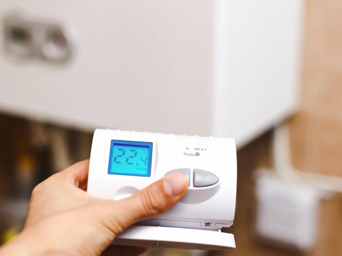 Termostatul pentru centrala de apartament. Trucul prin care îți reduci factura la energie iarna - Foto: Profimedia images