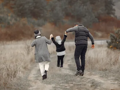 Familie - Foto: Freepik (Imagine cu rol ilustrativ)