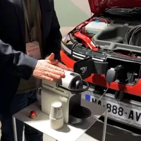Dacia Spring, schimbată major. Mașina electrică are „V2L”. Poate face cafele sau grătar - Foto: captură video 0-100.ro