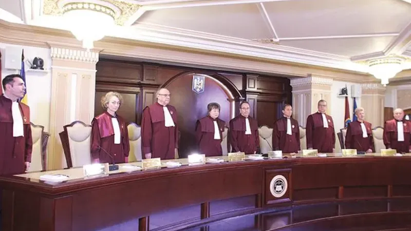 CCR, gată să arunce România în haos total. Se ia în calcul anulare a alegerilor prezidențiale - Foto: Profimedia images
