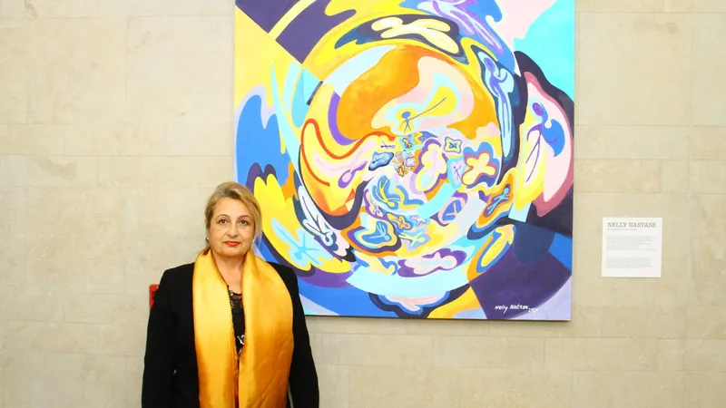 Daniela Jinga este o iubitoare de artă și o susținătoare a artiștilor români