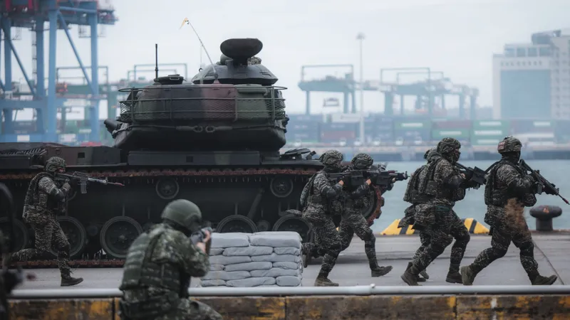 Armatele SUA și China, la doi kilometri distanță în Taiwan - Foto: Profimedia Images (imagine cu caracter ilustrativ)