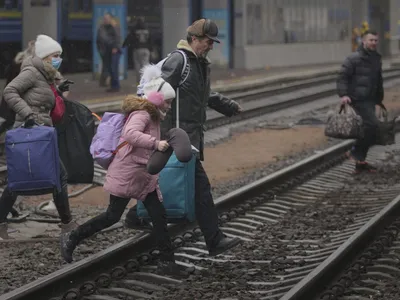 Peste 80.000 de persoane, evacuate din Sumy şi împrejurimile Kievului / Nord West