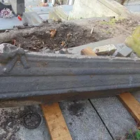 Descoperire inedită în Transilvania! Piatră funerară asemănătoare cu a unui pirat îngropat la Sulina - Foto: Facebook