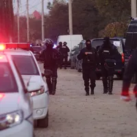 Un bărbat de 49 de ani a murit după ce a căzut de la etajul 5 al unui bloc. Suspiciuni de omor -  FOTO:  Inquam Photos / George Călin