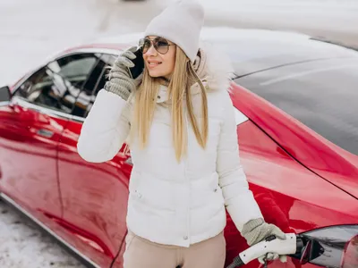 Frigul este cel mai mare dușman al bateriilor și, implicit, al mașinilor electrice - Foto: Freepik (imagine cu rol ilustrativ)