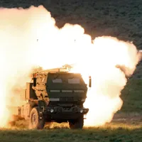 Sistemele HIMARS trec lejer de S-400/ PROFIMEDIA