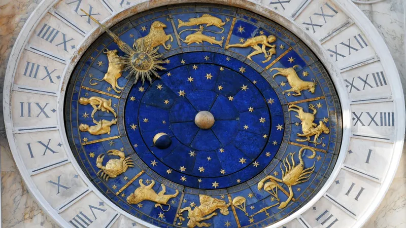 Horoscopul lunii noiembrie. Va fi o perioadă plină de provocări pe plan profesional și relațional Foot: Profimedia Images (fotografie cu caracter ilustrativ)