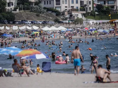 VIDEO România sau Bulgaria? Unde mergem la mare. Ce își doresc românii în funcție de venituri
