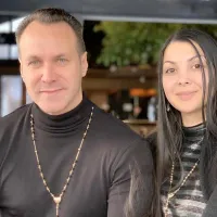 Alin Oprea și soția - Foto: Facebook / Alin Oprea