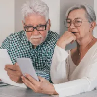 4.600 lei în plus la pensie în luna iunie pentru un pensionar cu 37 ani munciți. Cum se explică? Foto: Freepik (fotografie cu caracter ilustrativ)